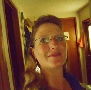 Meet your Posher, Becky